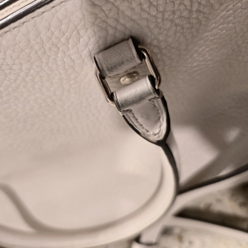 Coach Blake Carry All Purse in Cream Ivory Leather Crossbody or Shoulder - Picture 7 of 16